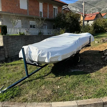 Kamp Bilecko Jezero Ribolov *